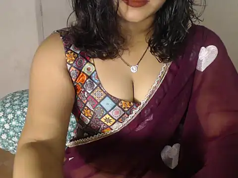 Open Heart Lennon online show from December 4, 4:37 am