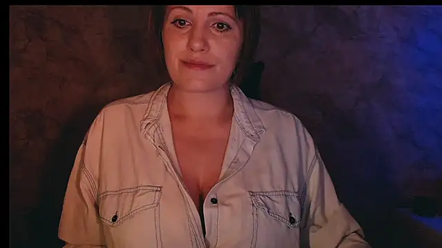 Snapshot of _letty_ chatting on September 27, 11:12 pm  letty  online show from September 27, 11:12 pm