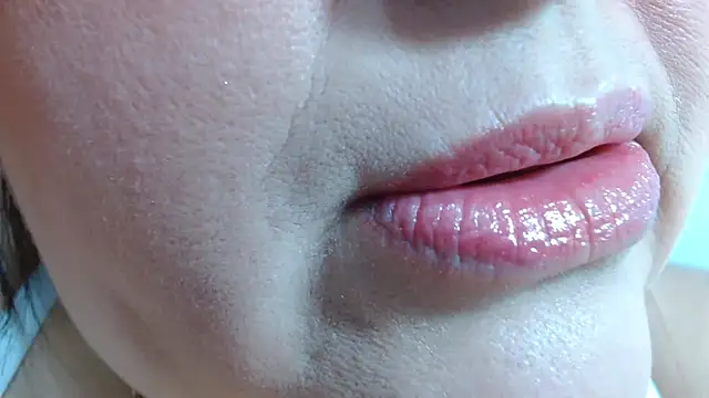 Kerly Doll online show from February 4, 12:19 pm