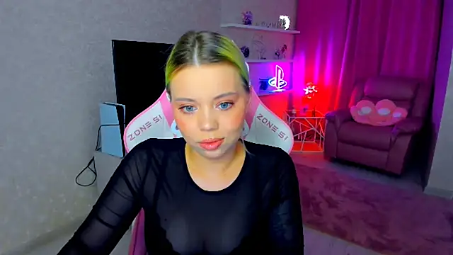 EnergyBunny 1 online show from November 13, 6:18 pm