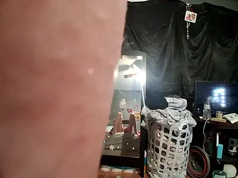 Justjennyy online show from May 7, 11:36 am