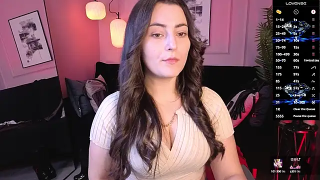 KylieMellow online show from October 14, 1:57 pm