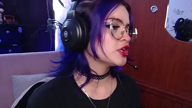 Raventh  online show from October 9, 2:32 pm