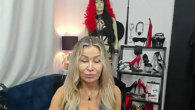 crystaLUX online show from October 23, 4:29 am