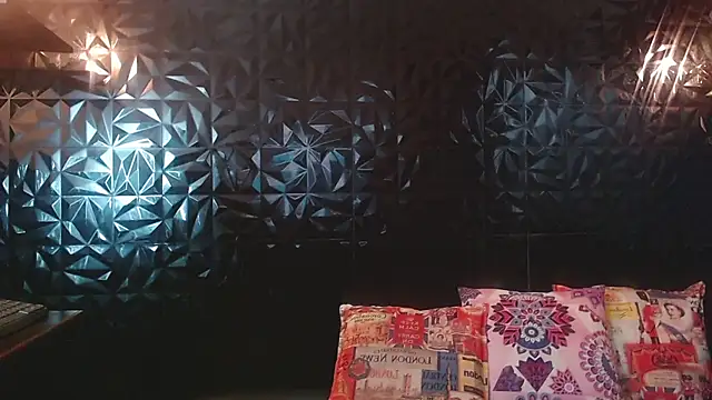 PINK  LOLA1 online show from April 9, 11:54 pm