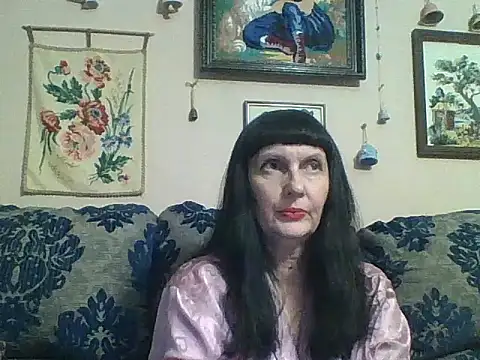 MelanyBanks online show from April 2, 4:26 pm