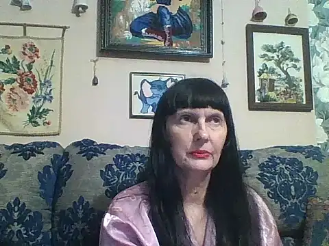 MelanyBanks online show from March 29, 5:34 pm