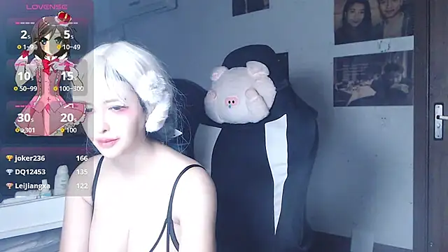 candy cola online show from October 12, 7:11 am