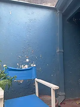 Sofyalone  online show from January 8, 1:15 pm