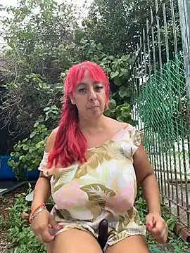 Sofyalone  online show from March 28, 5:01 pm