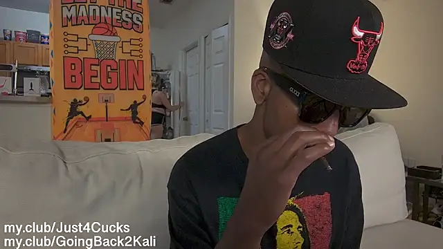 boomboomr00m online show from March 26, 11:17 pm