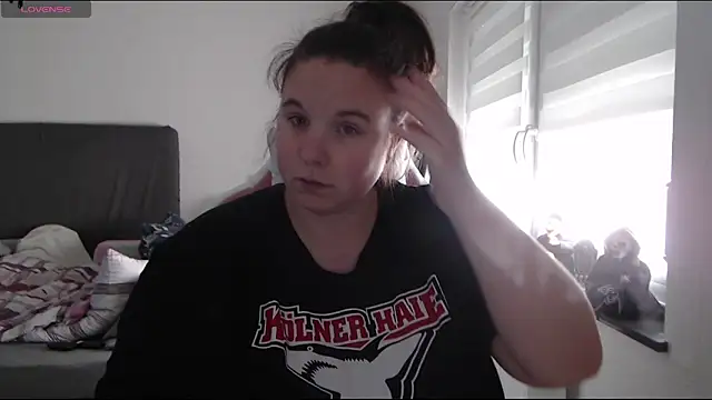 AureliaWinter online show from November 2, 10:29 am