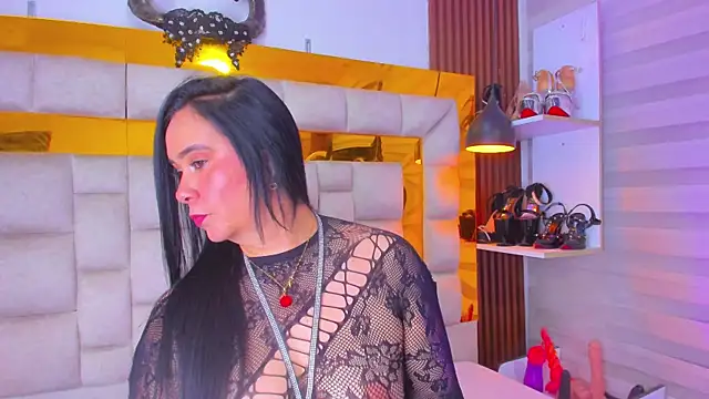 bigass monic online show from February 5, 12:24 am