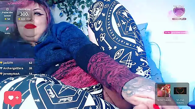 Psychobitch7 online show from November 13, 11:04 pm