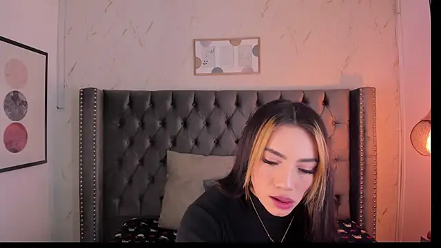 Kim Blane online show from November 12, 3:48 am