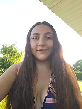 VickyHoult online show from June 6, 9:54 pm