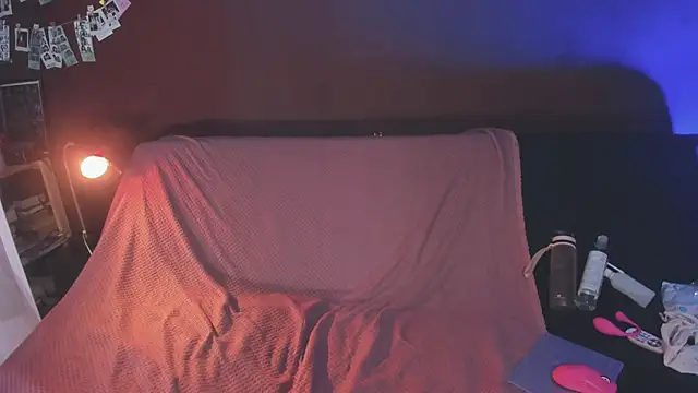 juby yuby online show from January 18, 12:12 pm