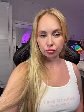 Kitty Ricky online show from April 11, 10:19 am