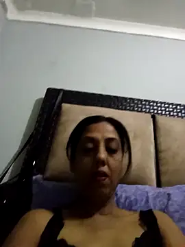 Snapshot of Mahi4luv chatting on October 15, 10:45 pm Mahi4luv online show from October 15, 10:45 pm