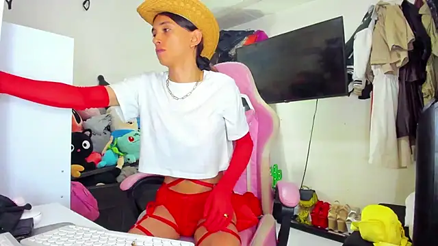 Lawrncesofiets online show from October 24, 5:42 pm