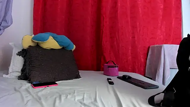 Snapshot of BlowMommy_ chatting on September 12, 9:51 am BlowMommy online show from September 12, 9:51 am