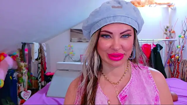 Raffaelababy online show from April 20, 11:46 am