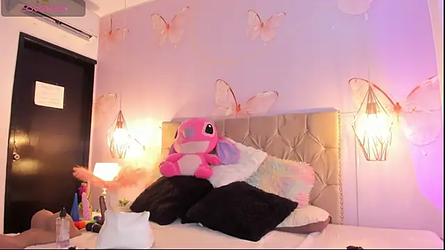 Vivi prinncess online show from March 28, 12:11 am