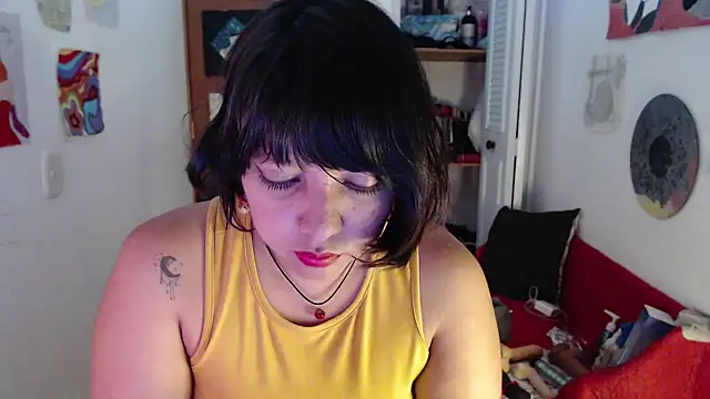 Snapshot of soynanabela28 chatting on September 18, 7:07 am soynanabela28 online show from September 18, 7:07 am