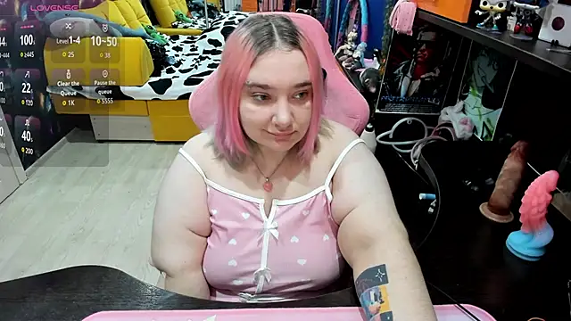 Softie Sofy online show from November 6, 3:23 am