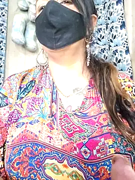 cute-tanvi online show from March 31, 1:05 am