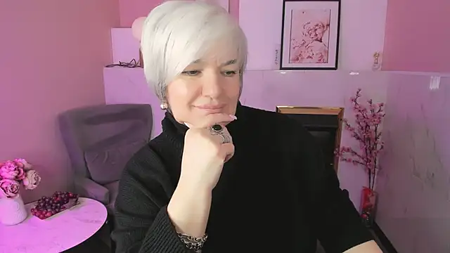 CarmenSoft online show from April 19, 8:55 pm