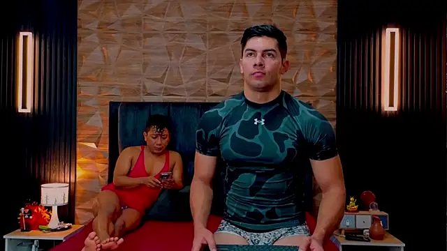 FelipeAndMarcello3 online show from October 21, 2:21 pm