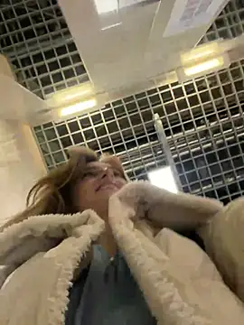 -AngelAri- online show from February 18, 6:18 pm