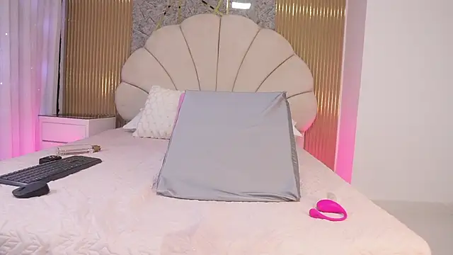 mssburbuja online show from November 8, 3:55 am