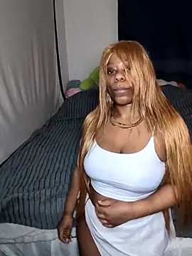 JadaSkyy online show from December 5, 5:14 pm