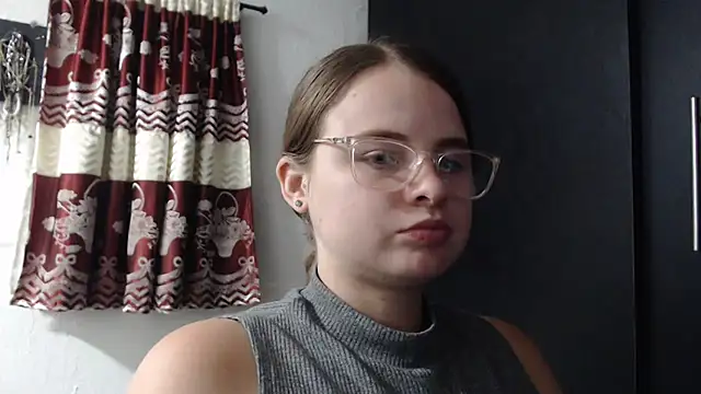 HellenMiyer1111 online show from November 14, 8:31 pm