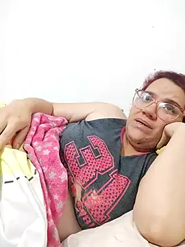 karlythothxh online show from April 5, 10:20 pm