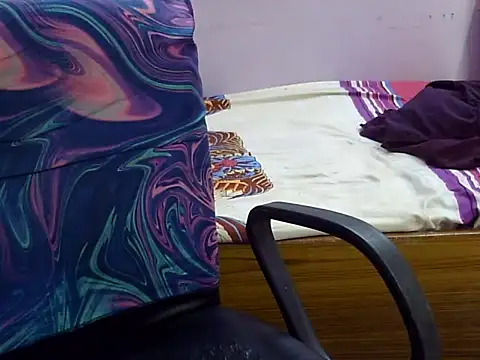 Your wild Dia online show from September 19, 6:34 am