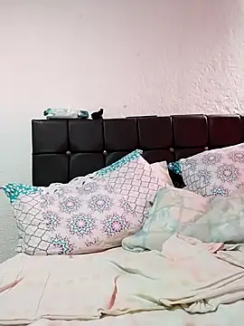 Vicky Rosse online show from March 11, 6:32 pm