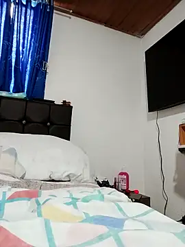 Vicky Rosse online show from November 1, 5:50 pm