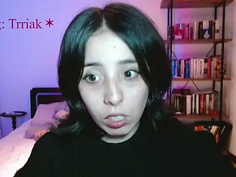 babyluna 8 8 online show from April 14, 1:49 am