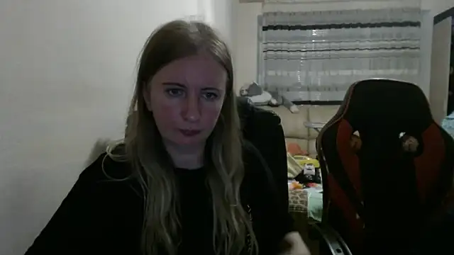 PeterAndJen online show from September 27, 5:20 pm