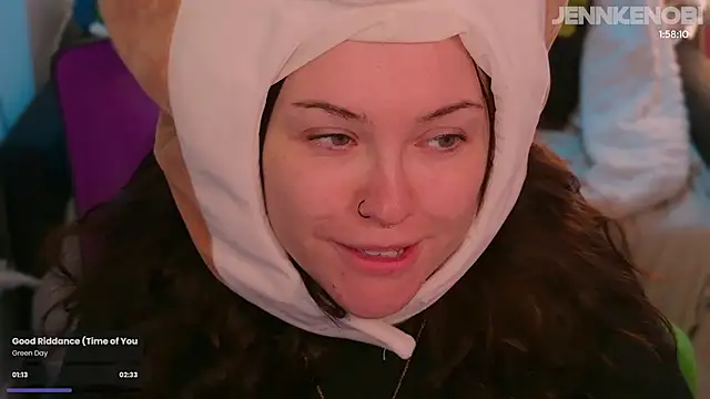 JennKenobi online show from September 17, 2:59 pm