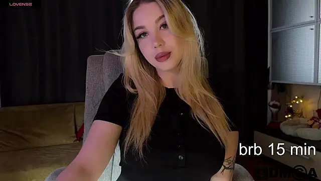ariashaa online show from May 10, 3:03 pm