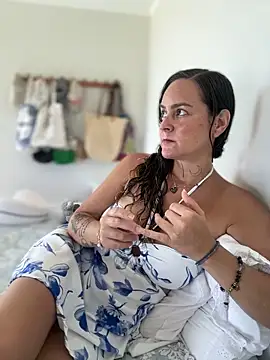 misslulipop online show from March 15, 3:47 pm