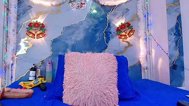 lorrayne  online show from December 22, 12:19 pm