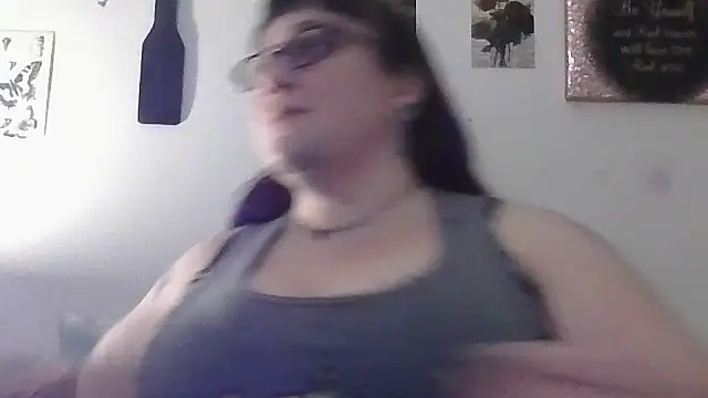 GothyBaby online show from March 6, 3:45 am