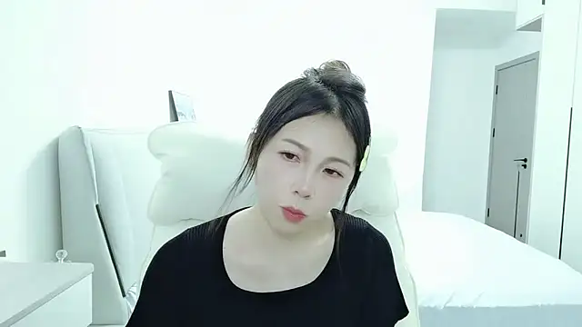 Sunset glow online show from October 10, 9:25 am