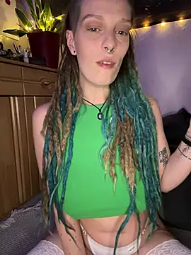 MenaDreadfull online show from March 12, 7:27 pm