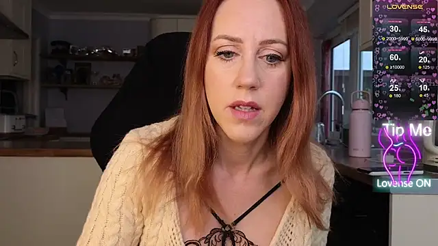 stripmequick online show from November 6, 10:21 am